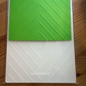 Close to my heart embossing folder
